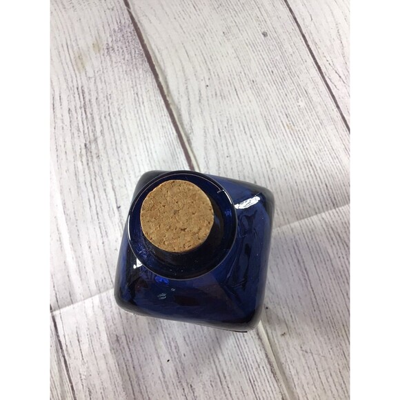 Vintage Sweet Antiques Blue Glass Bottle Radiana Advertising - Picture 7 of 7